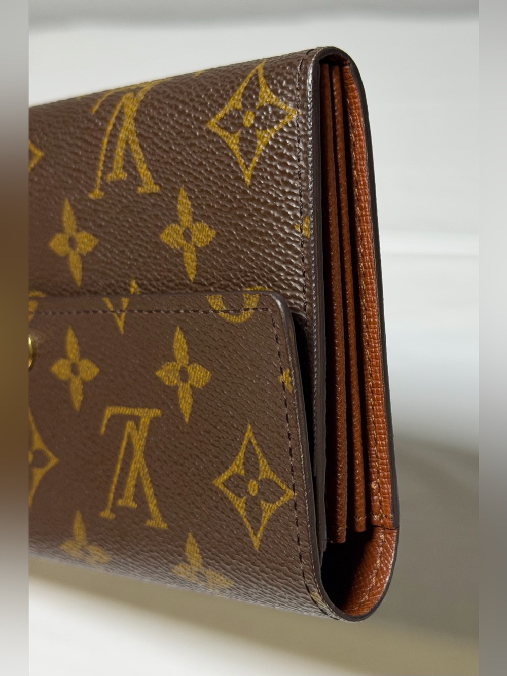 Louis Vuitton monogram Sarah wallet - Picture 5 of 16